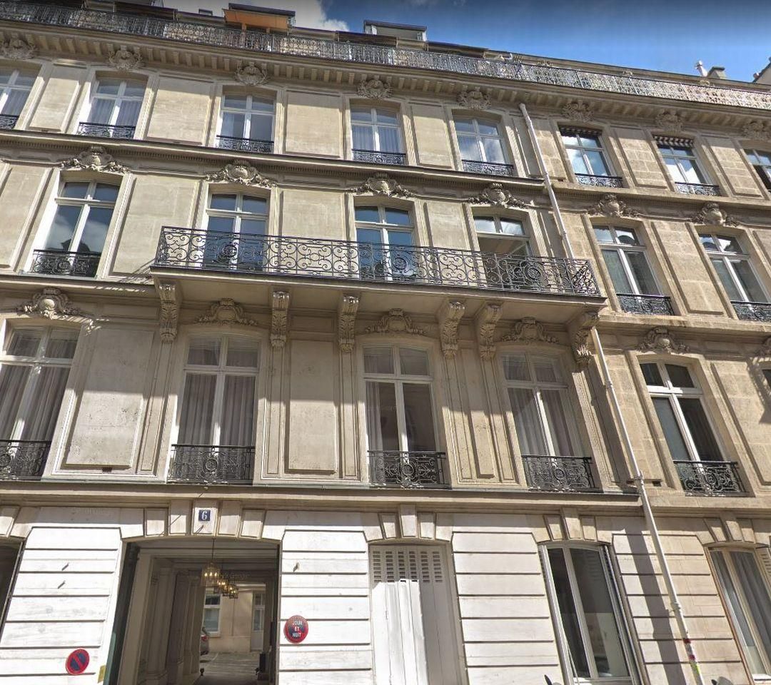Location Bureaux 67 m² non divisibles 75008 Paris