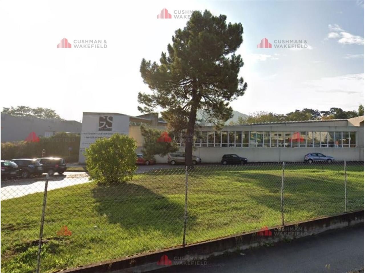 CUSHMAN & WAKEFIELD vous propose à l'Ouest de Bes