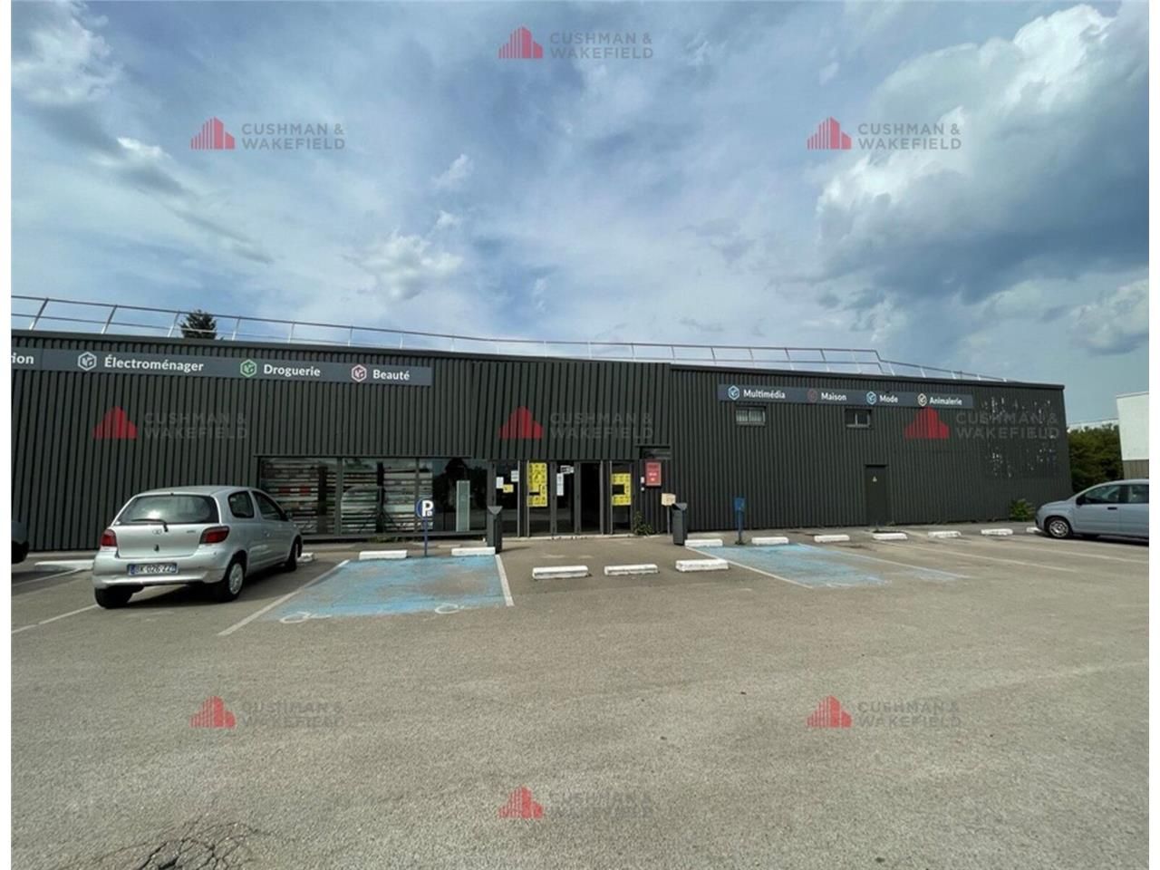 CUSHMAN & WAKEFIELD vous propose, au sud de l'agg