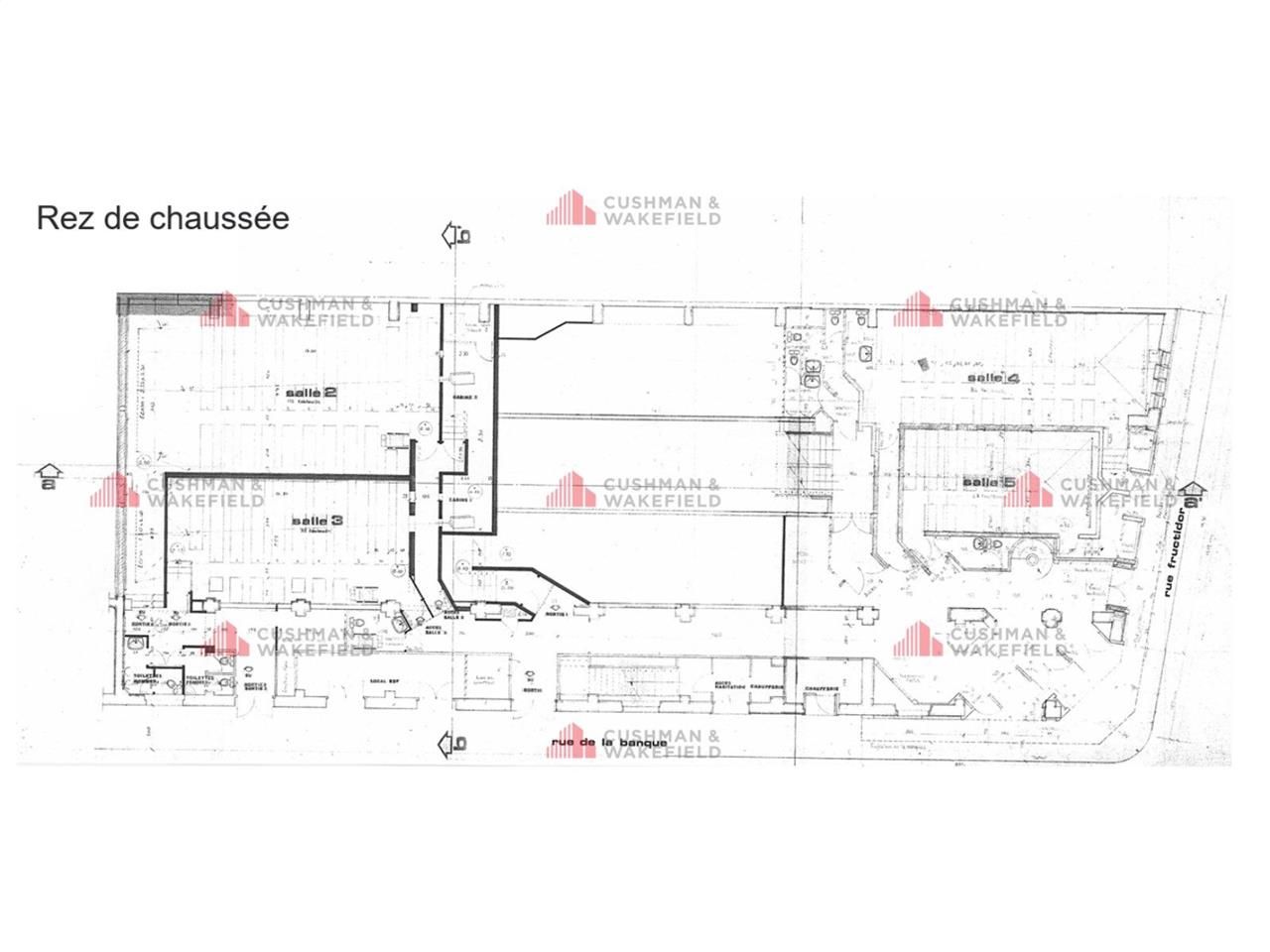 Vente locaux commerciaux 1050 m² non divisibles