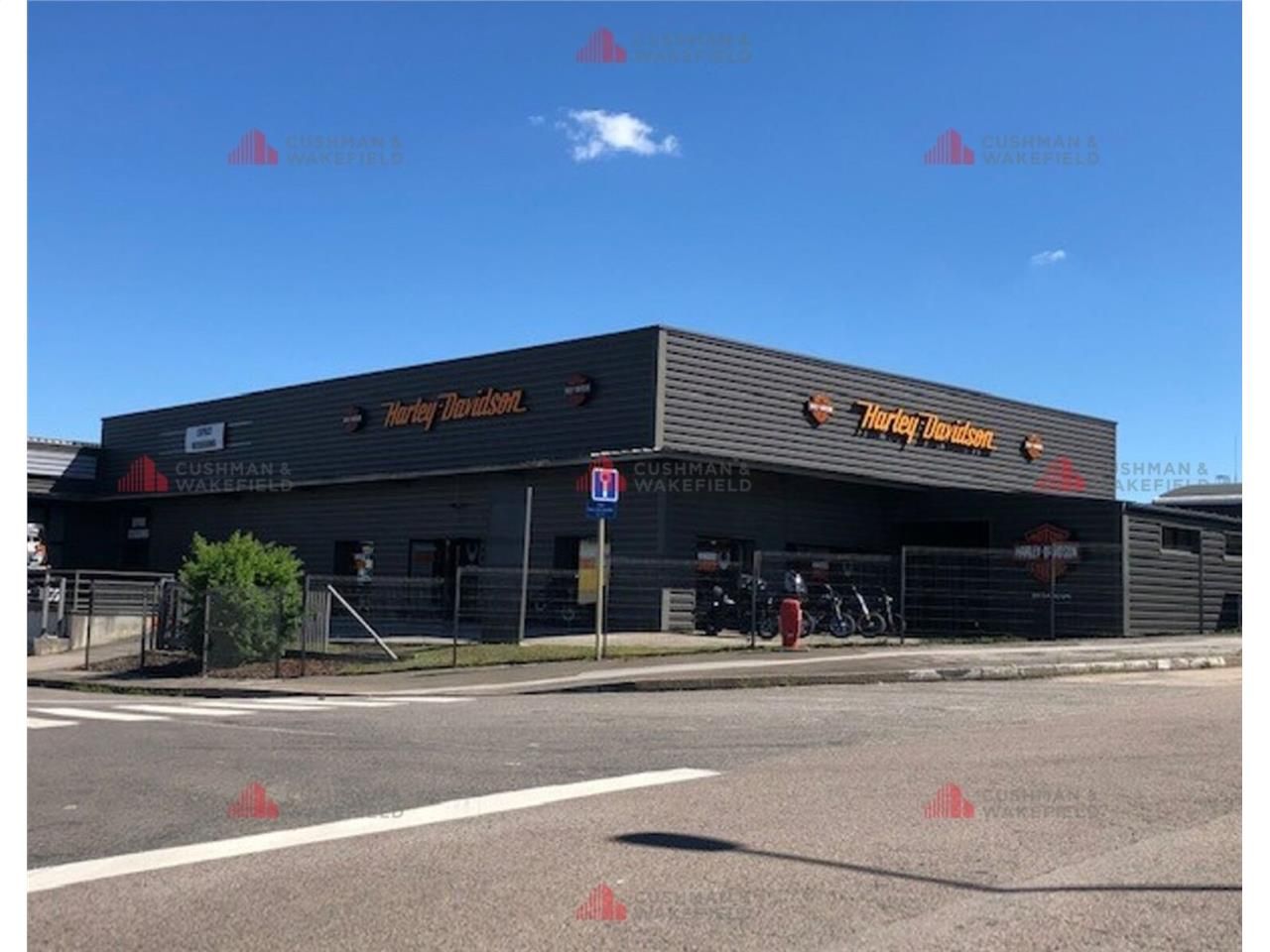 CUSHMAN & WAKEFIELD vous propose à l'Ouest de Bes