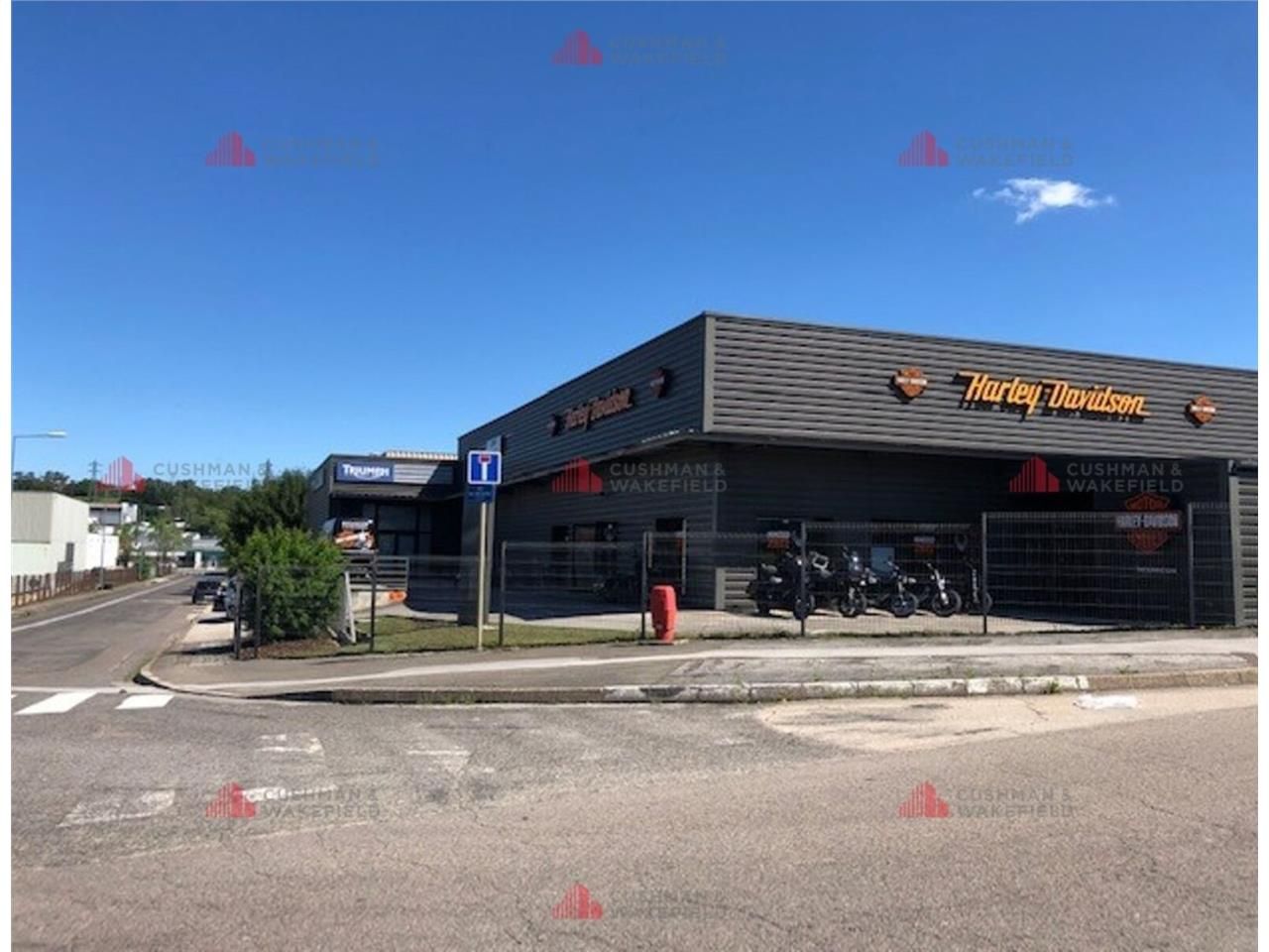 CUSHMAN & WAKEFIELD vous propose à l'Ouest de Bes