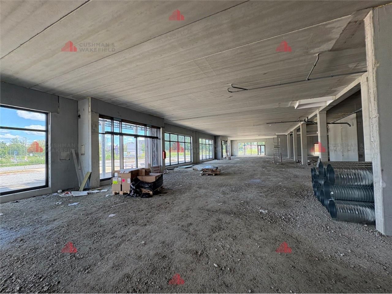 "CUSHMAN & WAKEFIELD vous propose des locaux comm