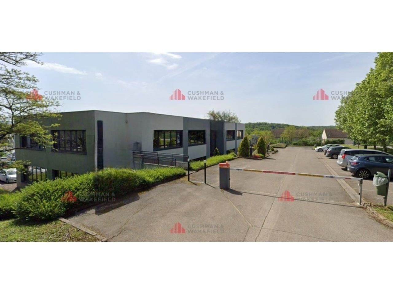 CUSHMAN & WAKEFIELD vous propose, au Nord-Ouest d