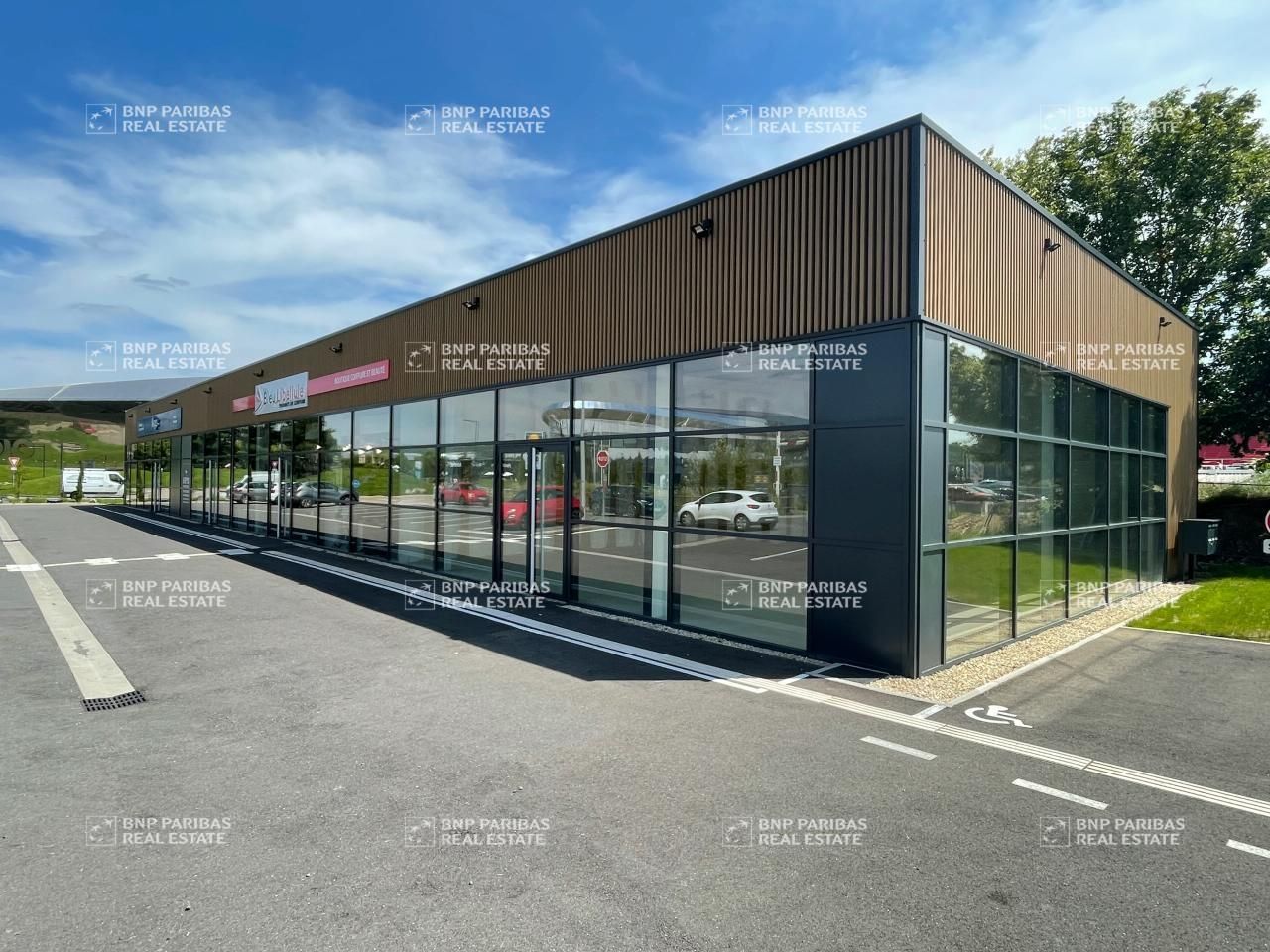 Location Activité 217.9 m² divisibles 57130 Jouy-aux-arches