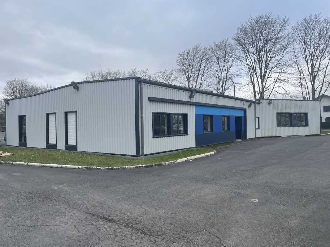 Nous vous proposons en exclusité un local d'activ