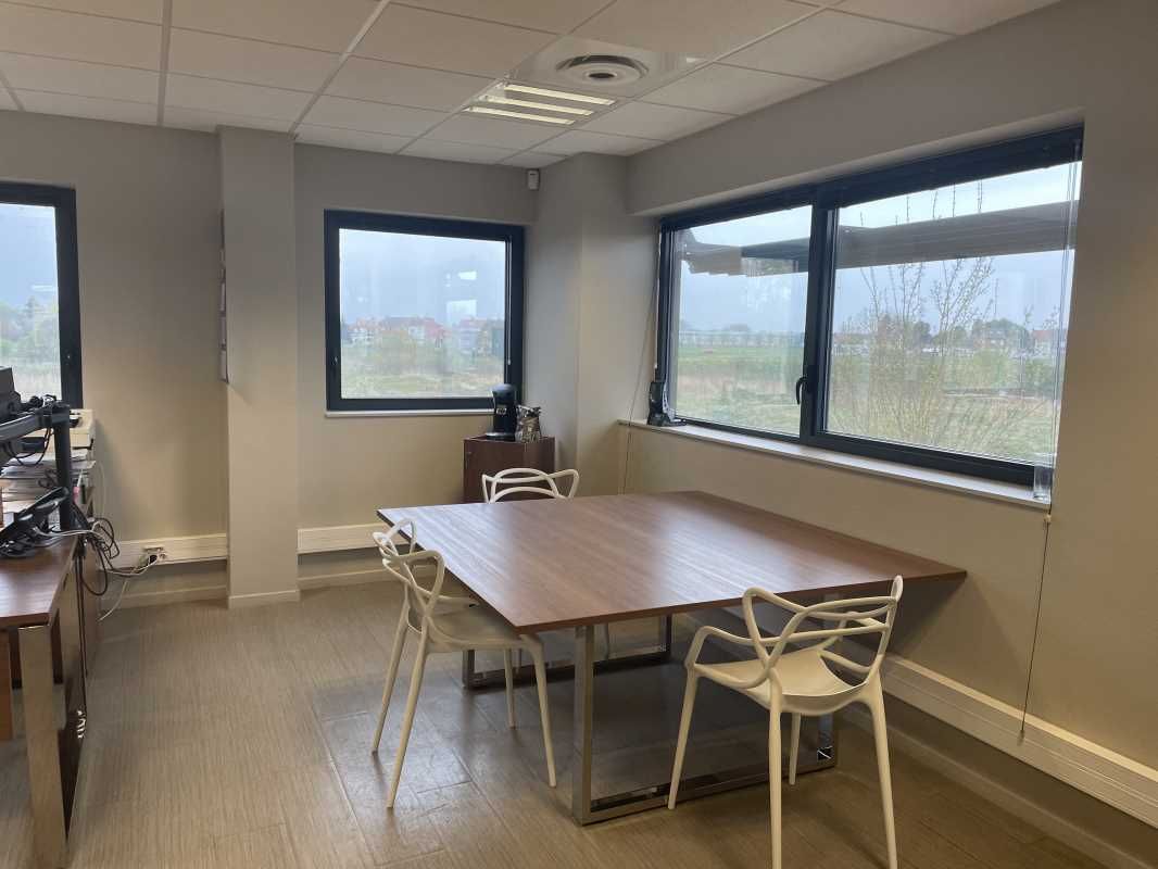 Nous vous proposons en exclusivité cet immeuble i