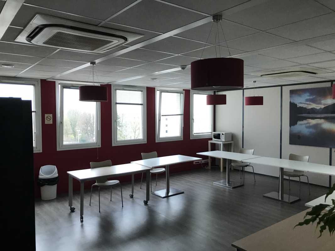 A louer/A vendre, plateau de bureaux divisible, e