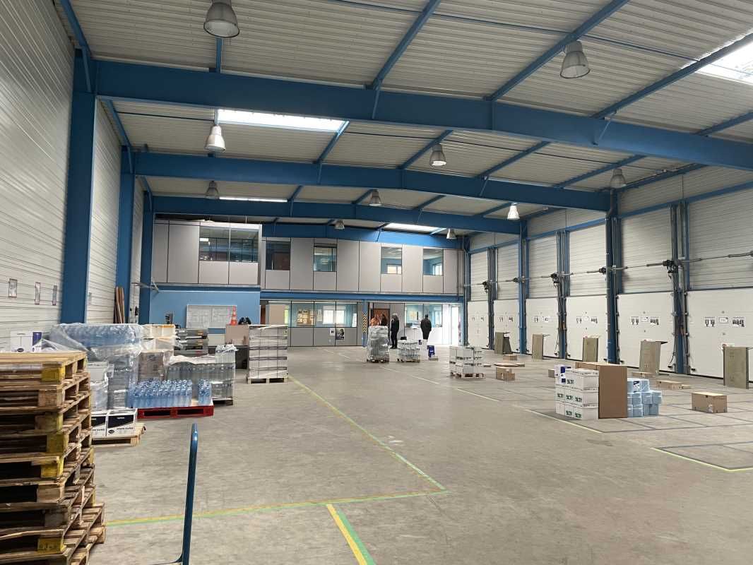 Entrepôt à LOUER à Valenciennes. Local d'activité