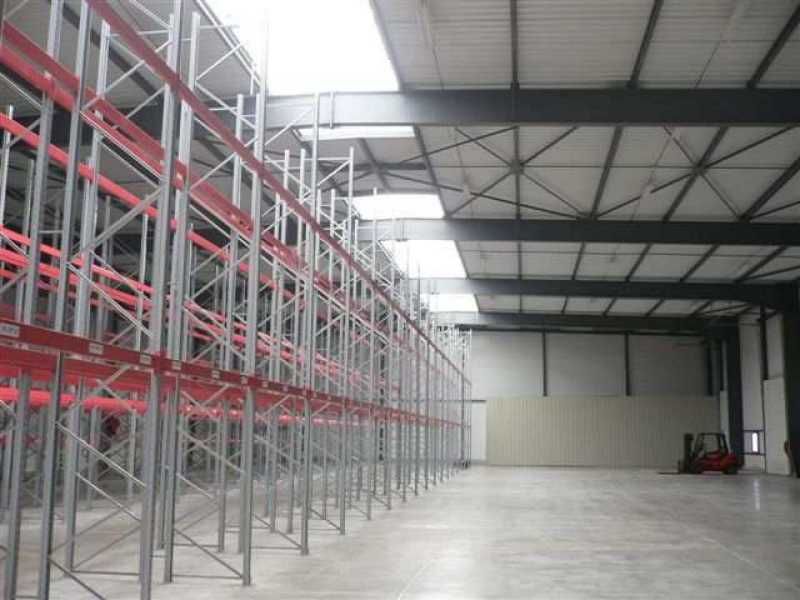 A louer, parc Horizon 2000, un entrepôt de stocka