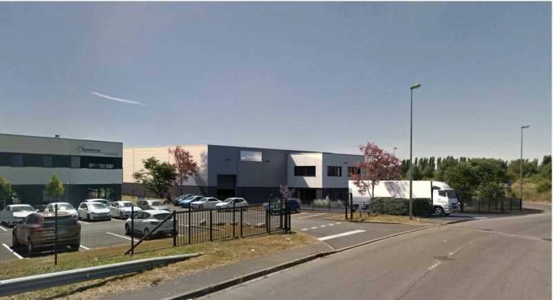 A vendre, un bâtiment d'activités indépendant à c