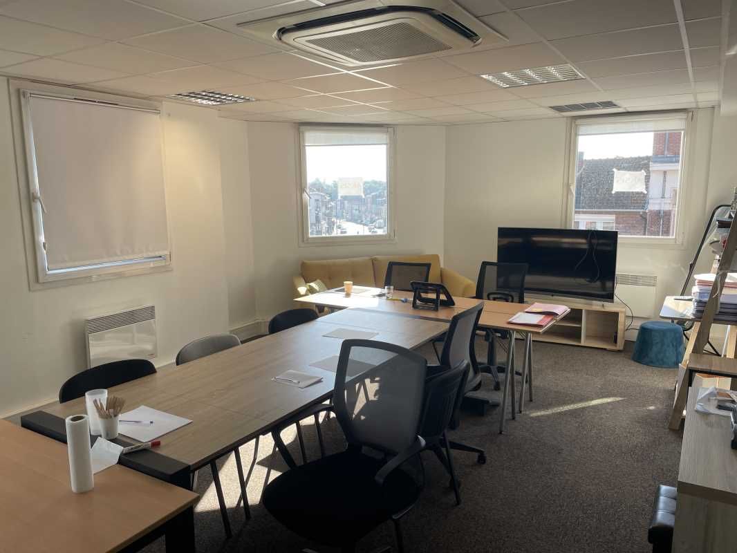 A louer, en hyper-centre de Lens, un lot de burea