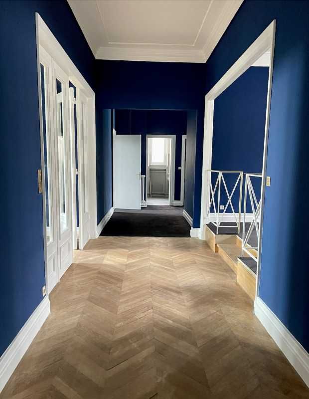 À LOUER / À VENDRE - BÂTIMENT DE PRESTIGE - CENTR