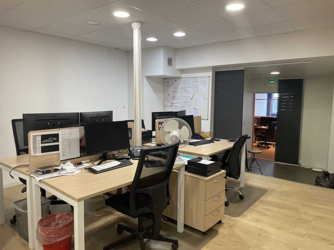 Nous vous proposons à la location des bureaux à p