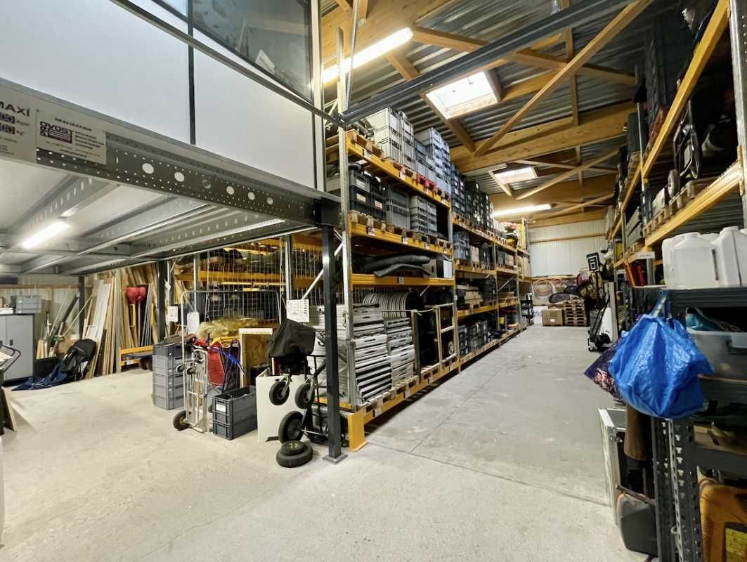 À la recherche de locaux d'activité à Calais ?   