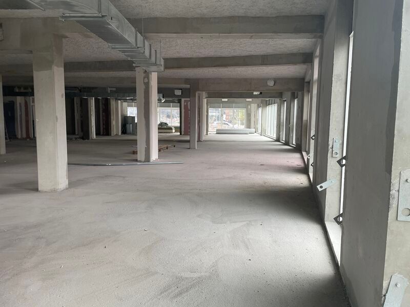 Bureaux à vendre ou à louer à MAUBEUGE. Maubeuge 