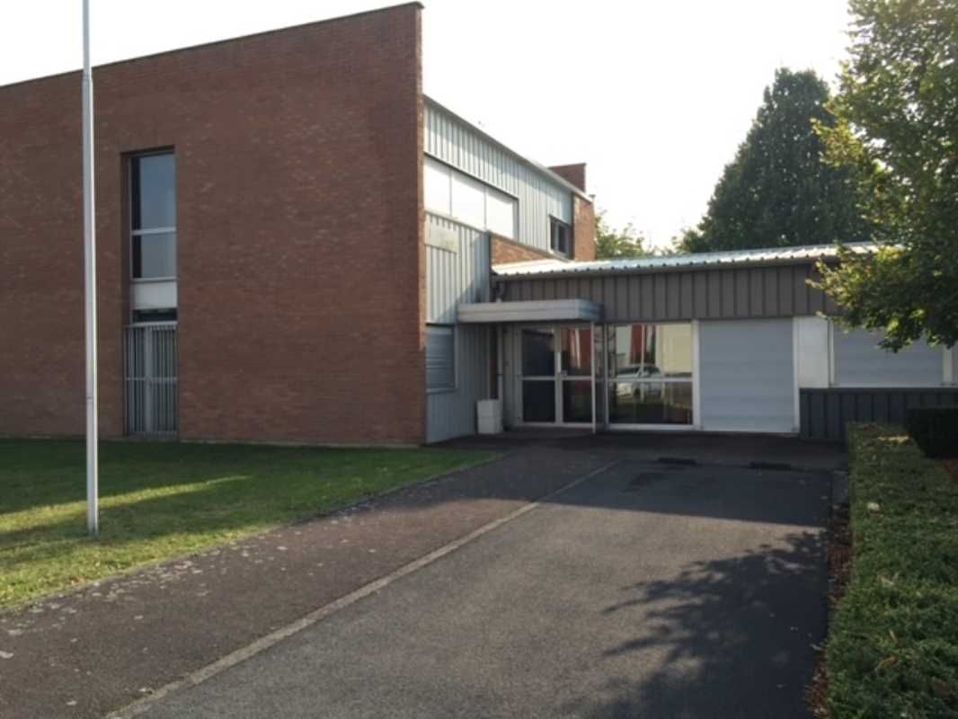 Nous vous proposons à la location des bureaux rén