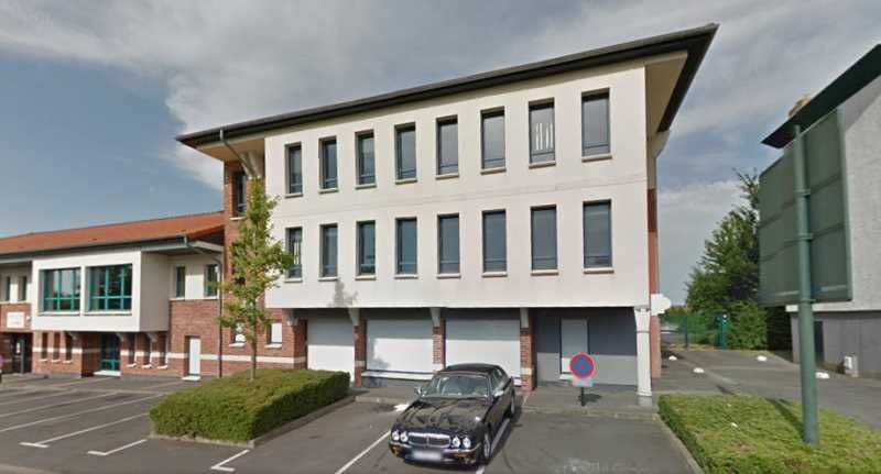 A louer, dans un immeuble tertiaire de qualité, u