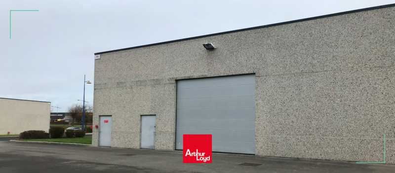 A louer, cellule d'activité en bon état général s