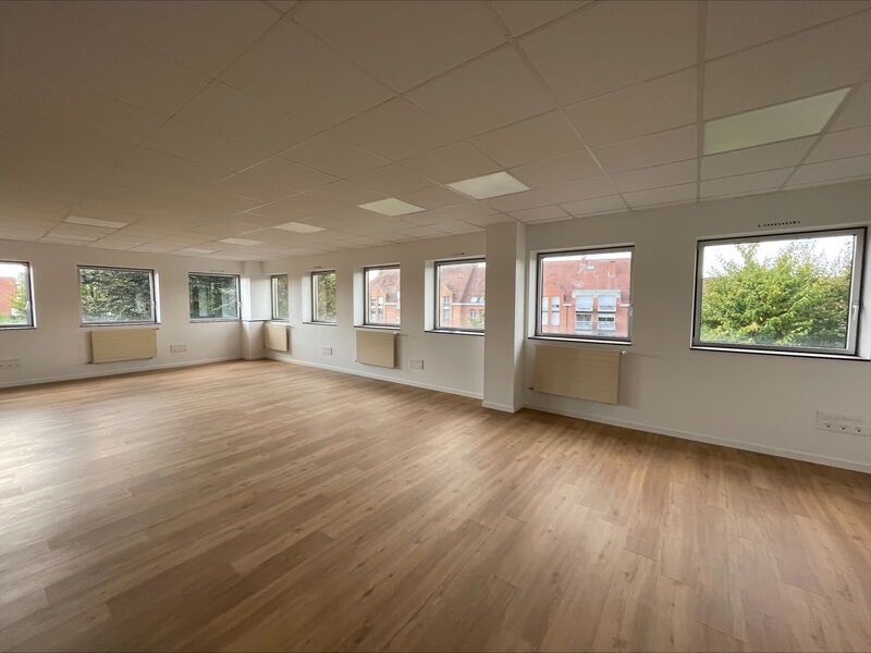 Arthur Loyd vous propose à la location des bureau