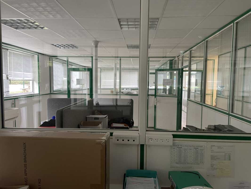 A LOUER, un entrepôt de 1er ordre situé sur la ZI