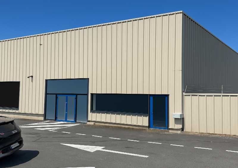 A Louer A vendre Entrepôt situé à Valenciennes, l