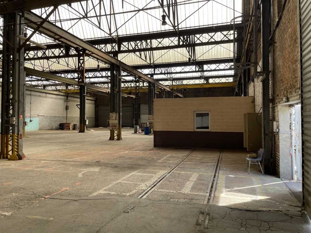 A Louer A vendre Entrepôt situé à Valenciennes. C