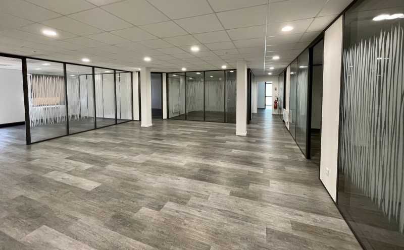 À LOUER - BUREAUX MODERNES DE 217 M² AU SEIN D'UN