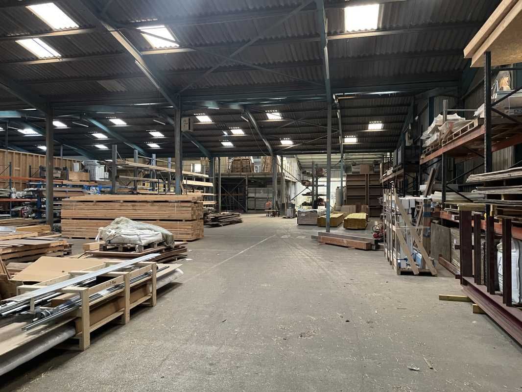 A LOUER à Orchies au coeur d'une zone d'activité 