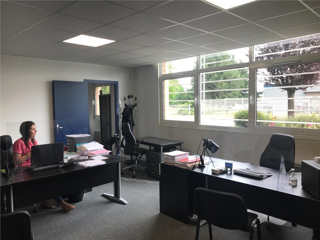 Au coeur d'une zone industrielle, à proximité de