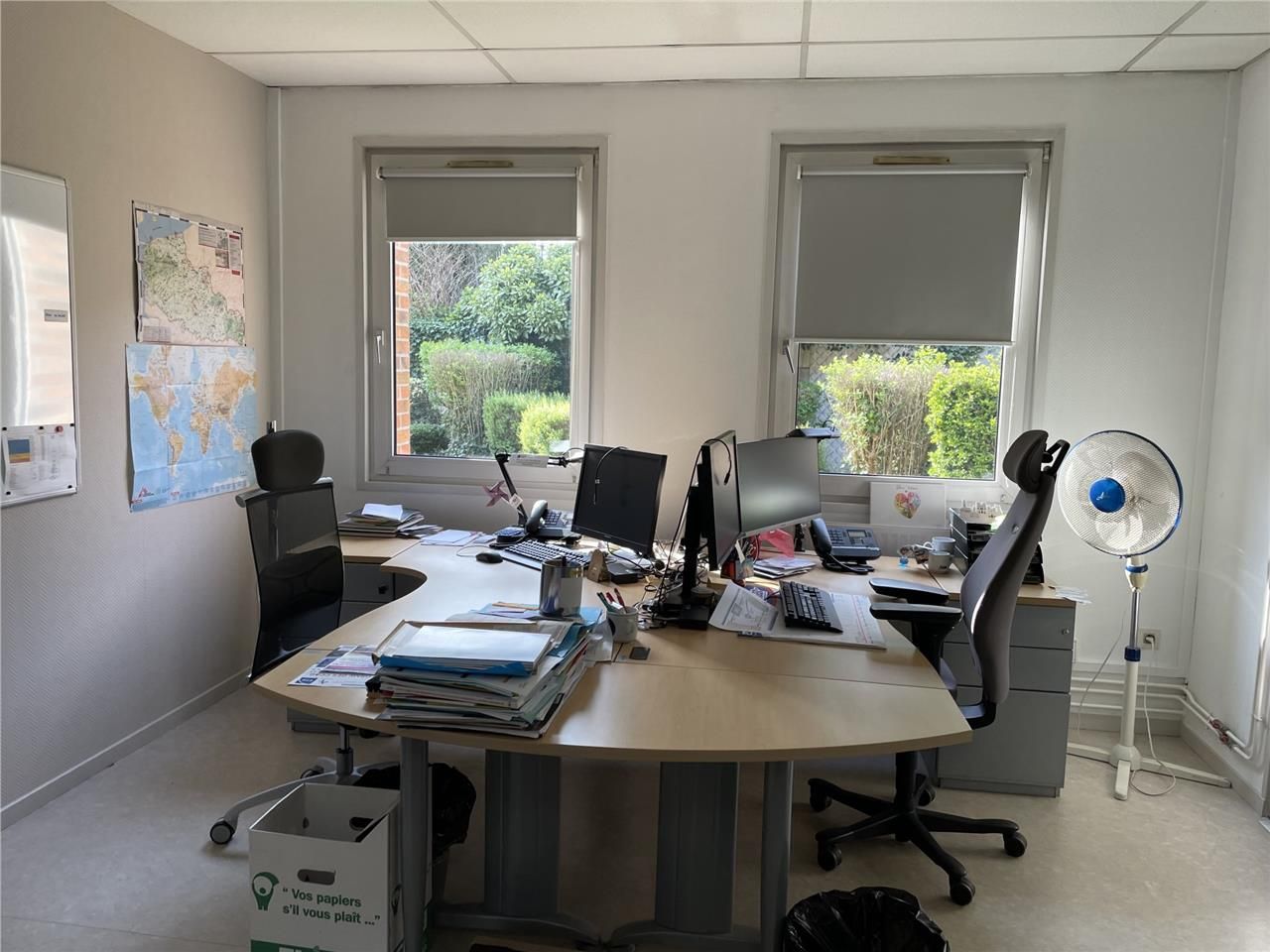 Nous vous proposons à la vente, un immeuble de bu