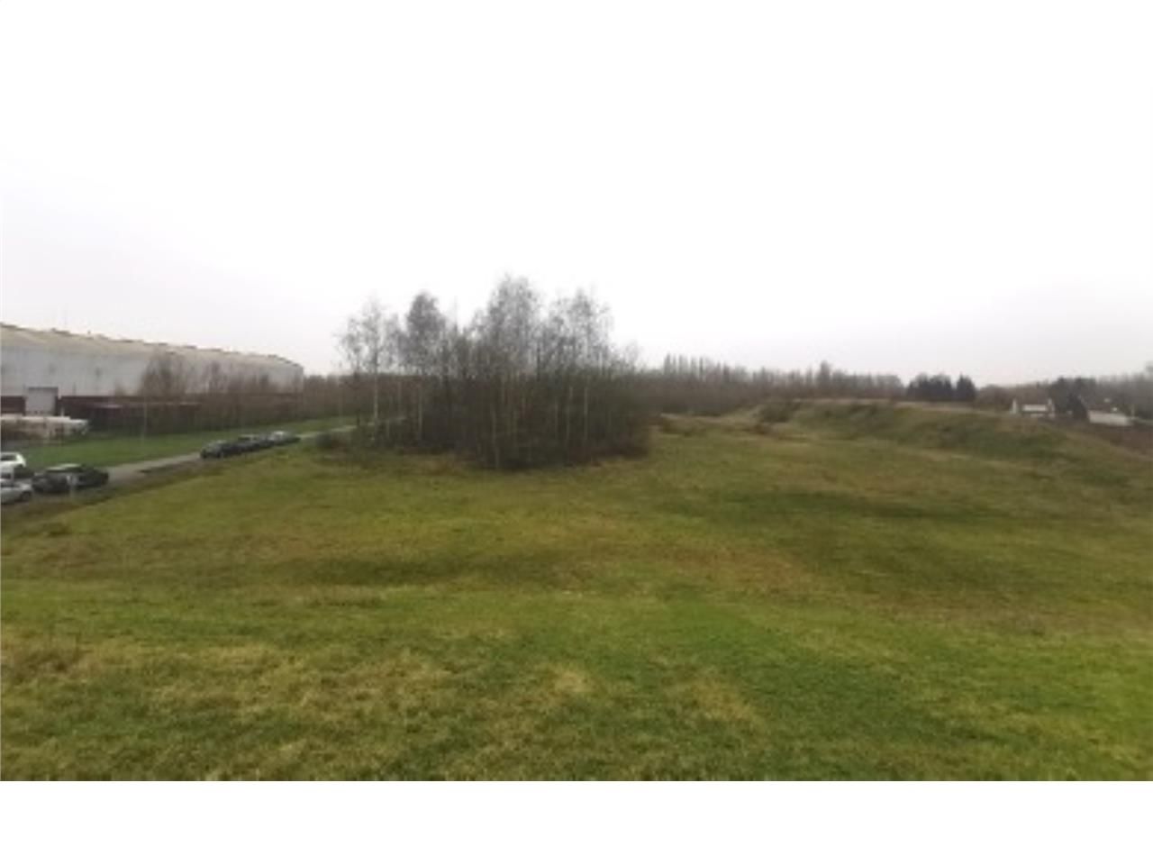 Terrain à Vendre à Crespin. Opportunité rare à CR