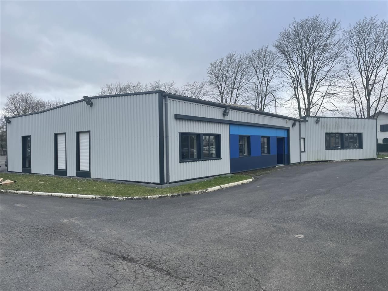 Nous vous proposons en exclusité un local d'activ