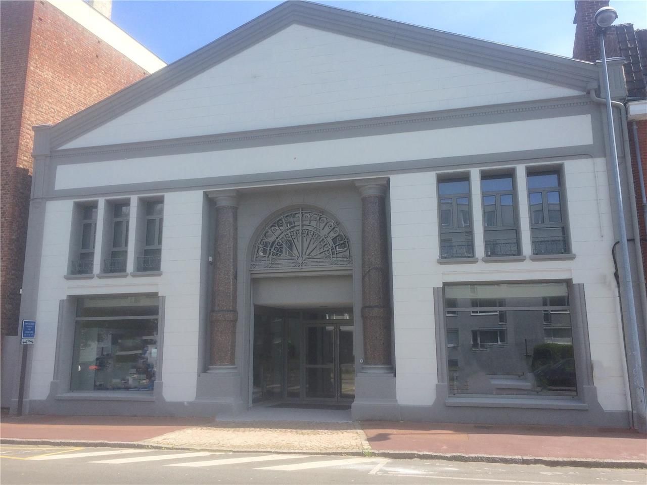 Bureaux et Show Room entièrement rénovés en 2015 