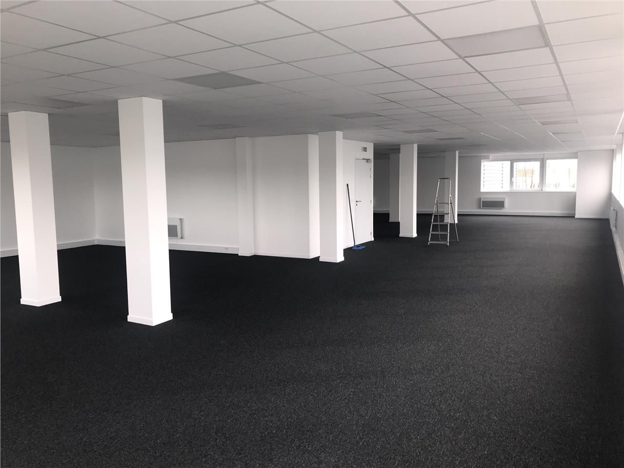 Bureaux à louer à VALENCIENNES. A LOUER plateaux 