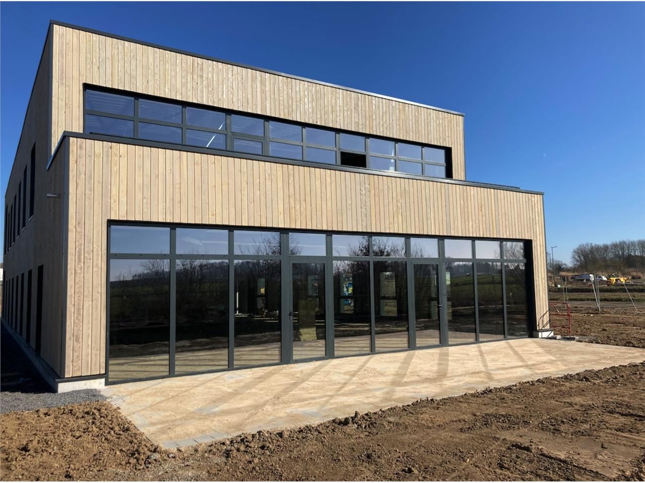 Arthur Loyd Valenciennes vous propose d'implanter