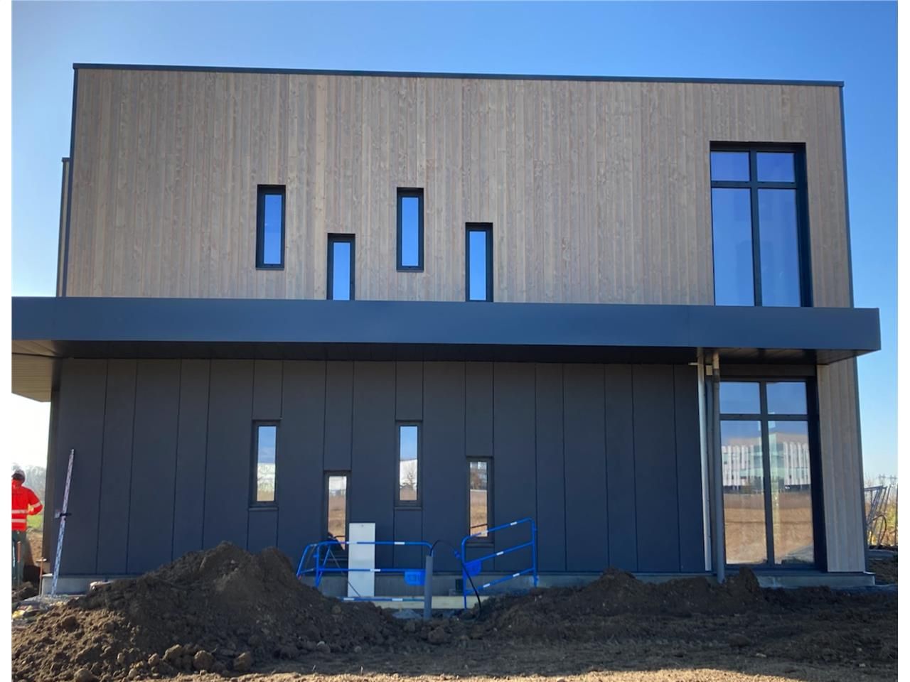 Arthur Loyd Valenciennes vous propose d'implanter