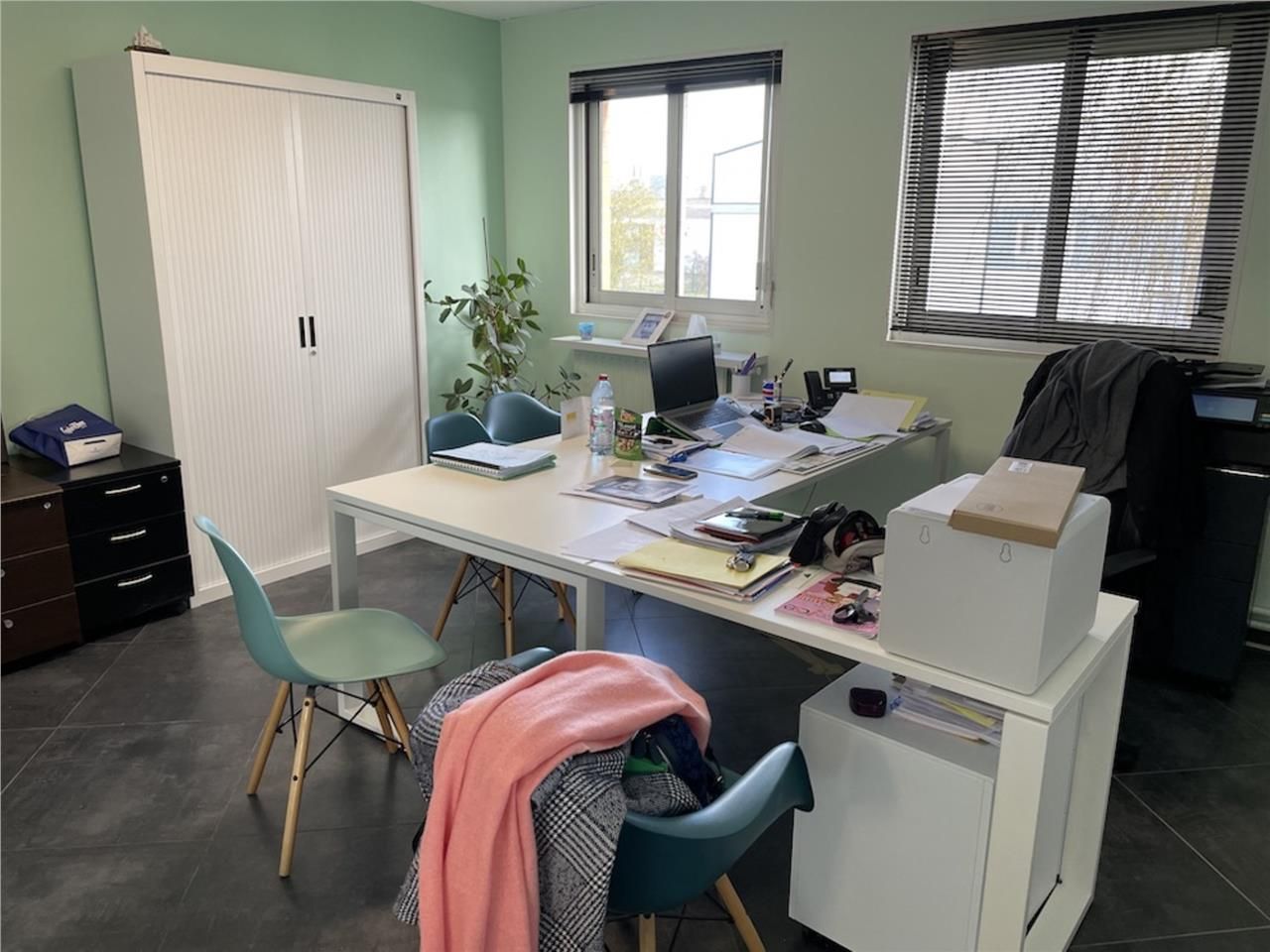 Entrepôt à vendre à Valenciennes.   Opportunité e