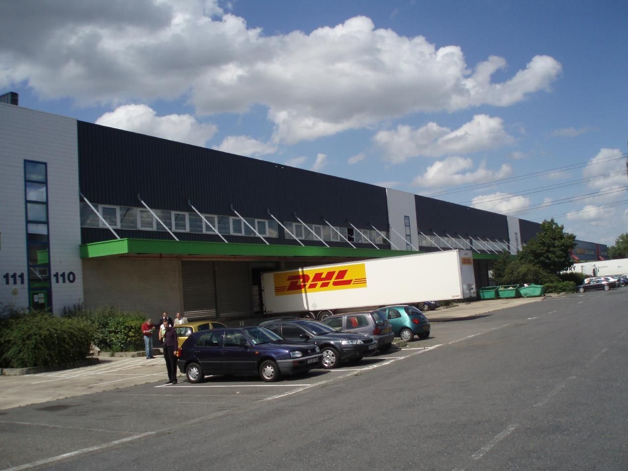 3204 m² pour cetentrepôts classe a en location à Saint-ouen-l'aumône