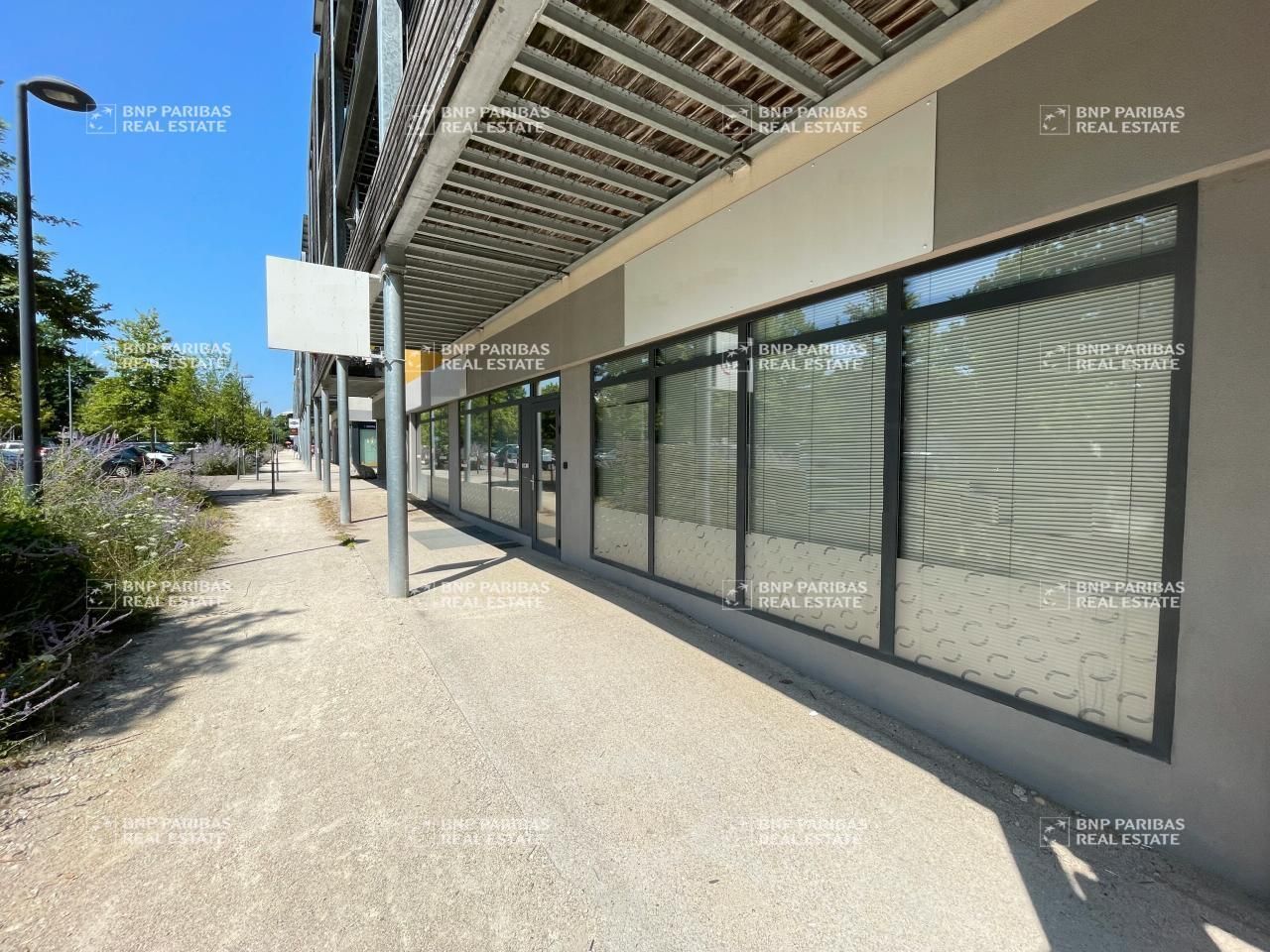 130.57 m² pour ce bureaux en location à Dijon