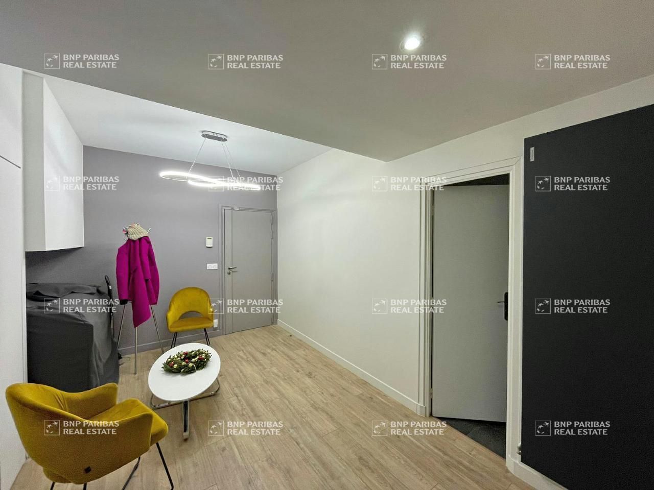 71 m² pour ce bureaux en vente à Paris