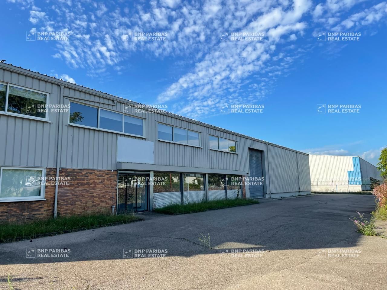 Location Activité 1035 m² non divisibles 76140 Le petit-quevilly
