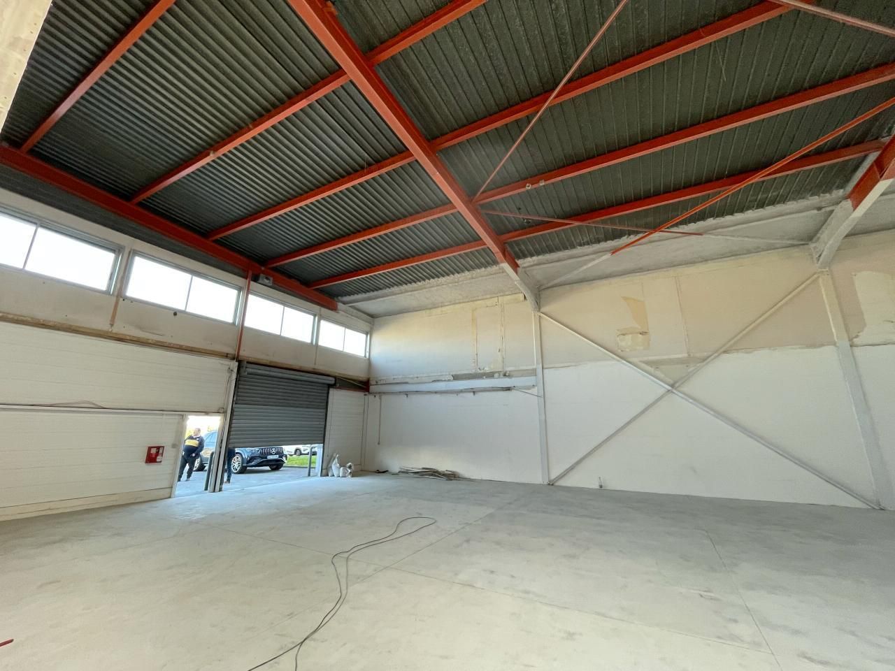 887 m² pour ce pme-pmi en location à Massy
