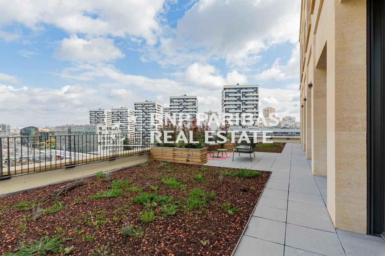 Location bureaux à Paris 75019