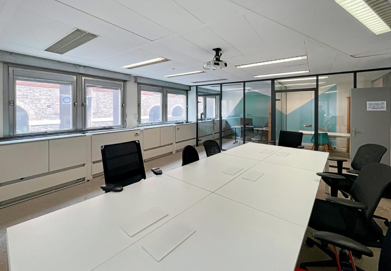 Location bureaux à Paris 75019