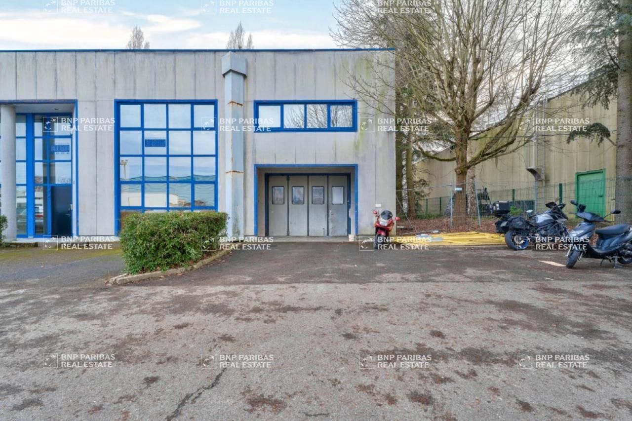 Location PME-PMI 980 m² non divisibles 77340 Pontault-combault