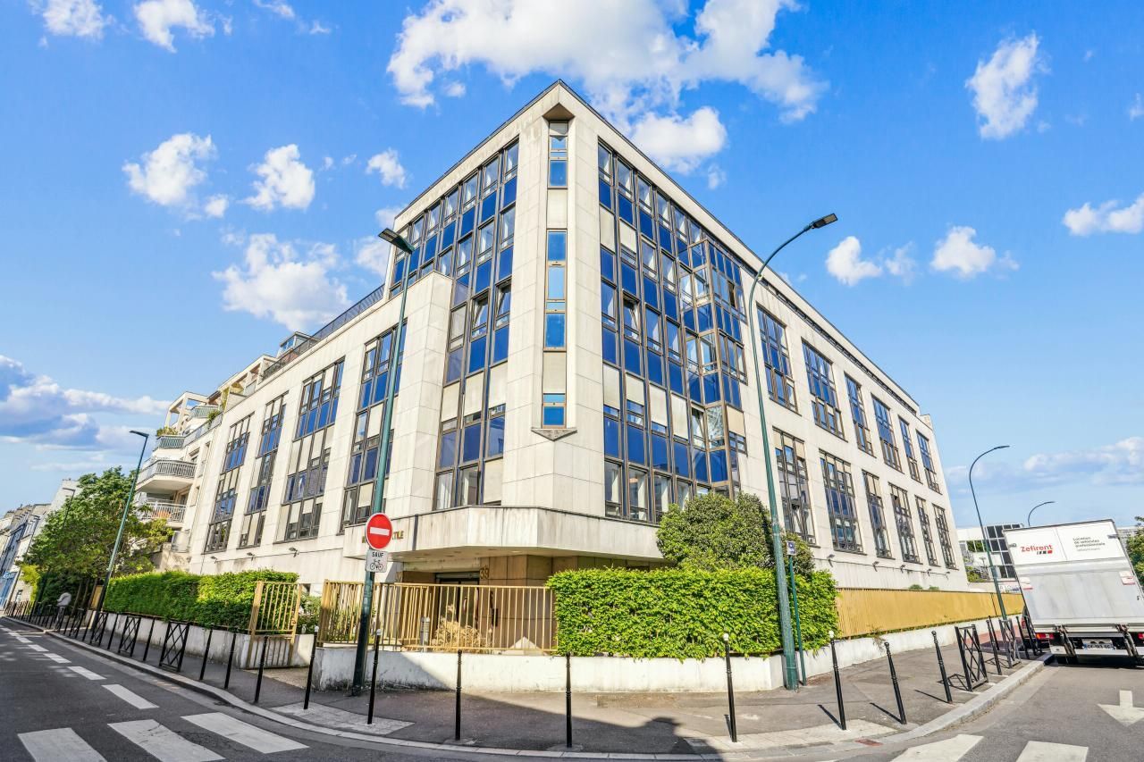 Location Bureaux 640 m² divisibles 92110 Clichy