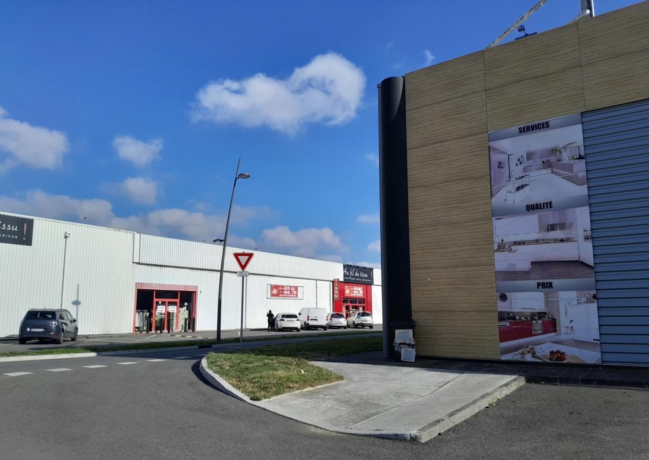 450 m² pour ce local commercial en location à Portet-sur-garonne