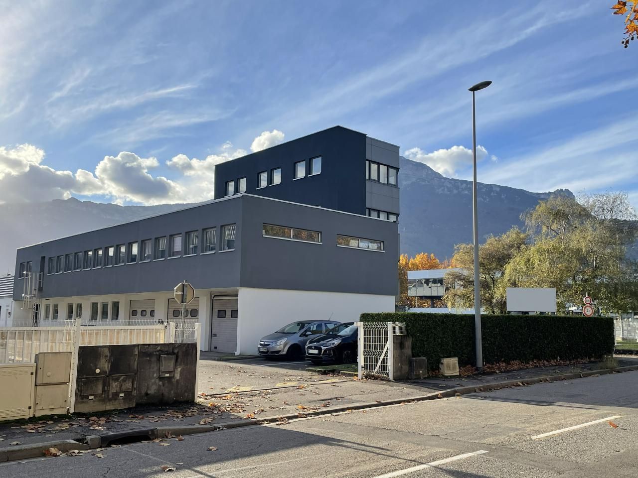 Location Bureaux 265 m² divisibles 38130 Échirolles