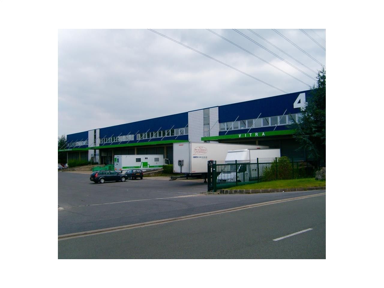 Location Entrepôts classe A 3204 m² divisibles 95220 Saint-ouen-l'aumône